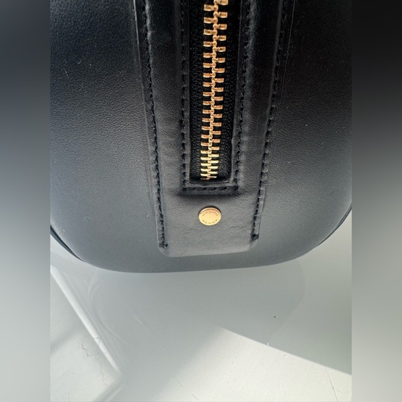 Coach Black Boston Bag Satchel with Gold Accents Turnlock / kisslock + key charm - Picture 14 of 14